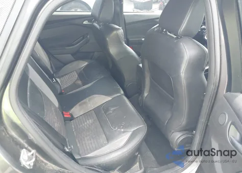 2018 Ford Focus St z USA, uszkodzony, nr VIN 1FADP3L99JL260072